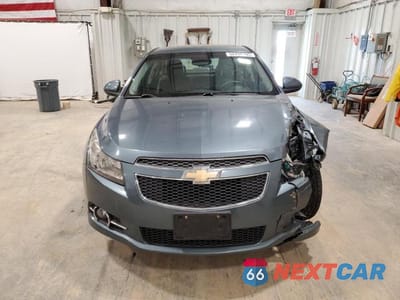 Piąte zdjęcie samochodu w środku: 2012 CHEVROLET CRUZE LT VIN:1G1PG5SC7C7268062 - miniatura