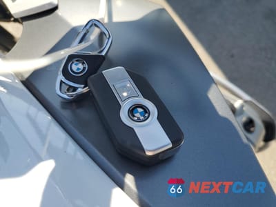 Zdjęcie 8 z 10 samochodu: 2017 BMW R1200 GS VIN:WB10A6100HZ654824 - miniatura