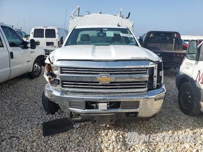 Piąte zdjęcie samochodu w środku: 2015 CHEVROLET SILVERADO C3500 VIN:1GB3CYCG5FZ536656 - miniatura