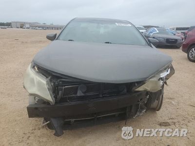 Piąte zdjęcie samochodu w środku: 2012 TOYOTA CAMRY HYBRID VIN:4T1BD1FK8CU035194 - miniatura