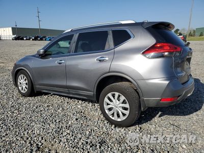 Drugie zdjęcie samochodu z przodu: 2017 NISSAN ROGUE S VIN:KNMAT2MT6HP594088 - miniatura