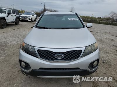 Piąte zdjęcie samochodu w środku: 2011 KIA SORENTO EX VIN:5XYKU4A15BG025601 - miniatura
