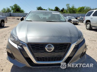 Piąte zdjęcie samochodu w środku: 2020 NISSAN ALTIMA S VIN:1N4BL4BV9LC236042 - miniatura