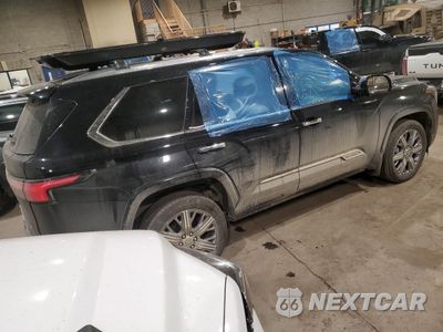 Trzecie zdjęcie samochodu z tyłu: 2024 TOYOTA SEQUOIA SR5 VIN:7SVAAABA1RX045083 - miniatura