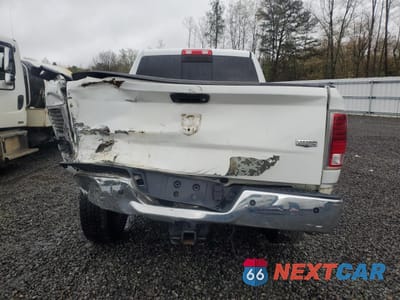 Zdjęcie 9 z 12 samochodu: 2013 RAM 3500 LARAMIE VIN:3C63R3ML0DG568606 - miniatura