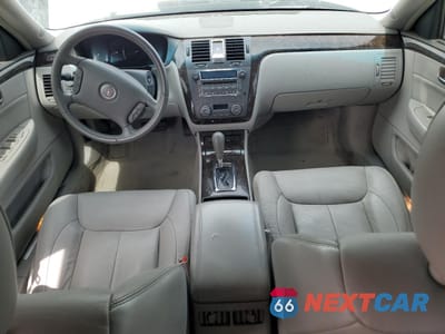 Zdjęcie 8 z 12 samochodu: 2010 CADILLAC DTS VIN:1G6KA5EY0AU118516 - miniatura