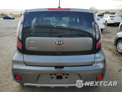 Zdjęcie 6 z 13 samochodu: 2019 KIA SOUL + VIN:KNDJP3A58K7667646 - miniatura