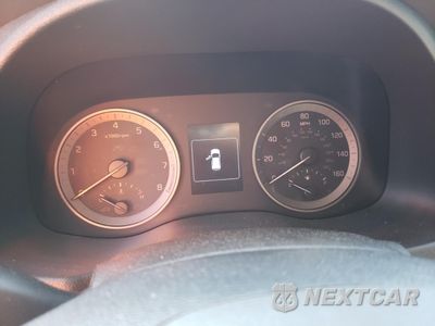 Zdjęcie 9 z 13 samochodu: 2018 HYUNDAI TUCSON SEL VIN:KM8J33A47JU722943 - miniatura