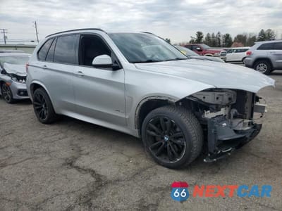 Czwarte zdjęcie samochodu z boku: 2016 BMW X5 XDRIVE50I VIN:5UXKR6C56G0J81431 - miniatura
