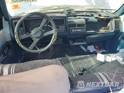 Zdjęcie 8 z 13 samochodu: 1993 CHEVROLET GMT-400 C1500 VIN:1GCEC14Z4PZ191410 - miniatura
