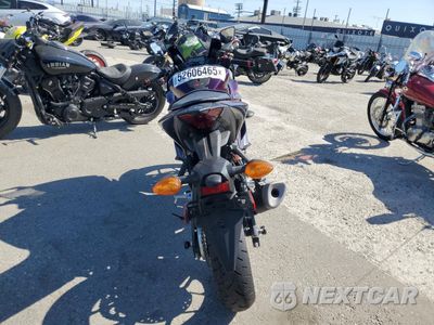 Czwarte zdjęcie samochodu z boku: 2023 YAMAHA YZFR3 A VIN:MH3RH18Y1PK009497 - miniatura