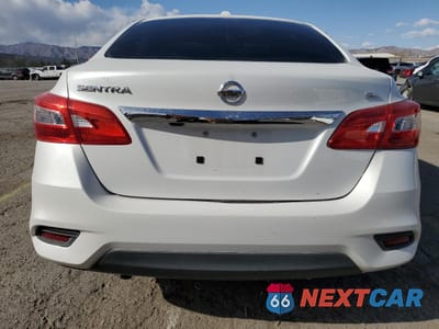 Zdjęcie 6 z 12 samochodu: 2016 NISSAN SENTRA S VIN:3N1AB7AP9GY317345 - miniatura