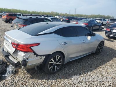 Trzecie zdjęcie samochodu z tyłu: 2018 NISSAN MAXIMA 3.5S VIN:1N4AA6AP2JC405850 - miniatura
