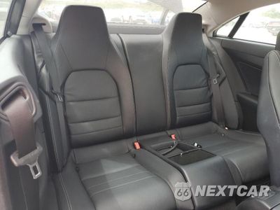 Zdjęcie 10 z 12 samochodu: 2011 MERCEDES-BENZ E 550 VIN:WDDKJ7CB1BF076201 - miniatura