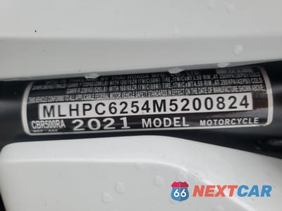 Zdjęcie 9 z 10 samochodu: 2021 HONDA CBR500 RA VIN:MLHPC6254M5200824 - miniatura