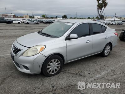 2013 NISSAN VERSA S 3N1CN7AP8DL849372 - główne zdjęcie licytacji z USA - miniatura