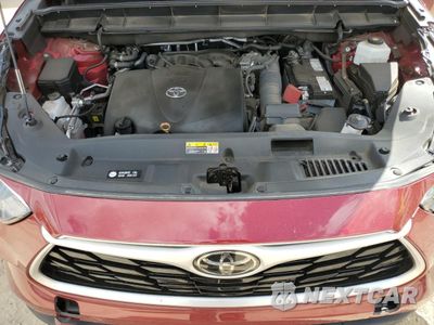 Zdjęcie 14 z 16 samochodu: 2021 TOYOTA HIGHLANDER XLE VIN:5TDGZRBH2MS529769 - miniatura