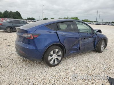 Trzecie zdjęcie samochodu z tyłu: 2024 TESLA MODEL Y VIN:7SAYGDEE0RA220750 - miniatura