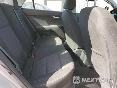 Zdjęcie 10 z 12 samochodu: 2020 KIA RIO VIN:3KPA24AD0LE359514 - miniatura