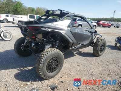 Czwarte zdjęcie samochodu z boku: 2024 CAN-AM MAVERICK R X RS VIN:3JB8XAT42RE004075 - miniatura