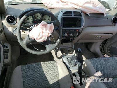 Zdjęcie 8 z 13 samochodu: 2003 TOYOTA RAV4 VIN:JTEGH20V736011959 - miniatura