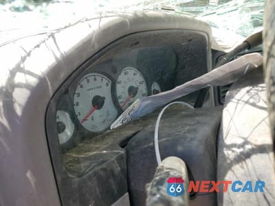 Zdjęcie 9 z 12 samochodu: 2002 FORD ESCAPE XLS VIN:1FMYU01162KB00170 - miniatura