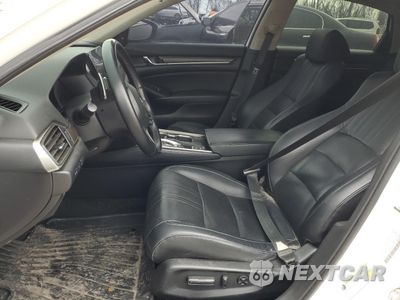 Zdjęcie 7 z 14 samochodu: 2018 HONDA ACCORD TOURING VIN:1HGCV2F90JA014977 - miniatura
