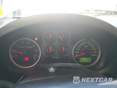 Zdjęcie 9 z 12 samochodu: 2005 FORD F150 VIN:1FTPX04525KD56204 - miniatura
