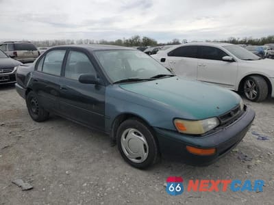 Czwarte zdjęcie samochodu z boku: 1997 TOYOTA COROLLA DX VIN:1NXBB02E8VZ519692 - miniatura