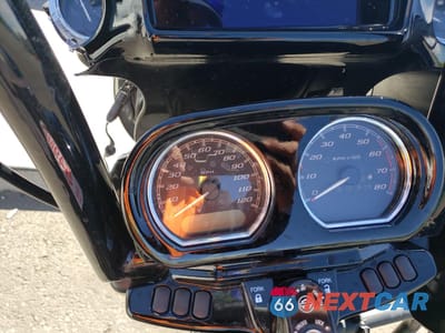 Zdjęcie 7 z 8 samochodu: 2021 HARLEY-DAVIDSON FLTRXS VIN:1HD1KTP11MB643240 - miniatura
