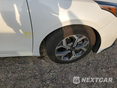 Zdjęcie 12 z 13 samochodu: 2021 KIA FORTE FE VIN:3KPF24AD6ME389057 - miniatura