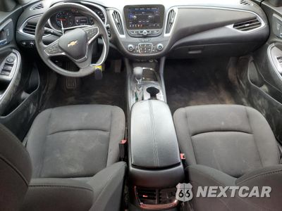 Zdjęcie 8 z 13 samochodu: 2020 CHEVROLET MALIBU LT VIN:1G1ZD5ST2MF021069 - miniatura