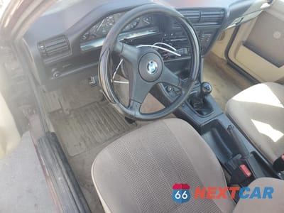 Zdjęcie 8 z 14 samochodu: 1987 BMW 325 BASE VIN:WBAAB5403H9697819 - miniatura