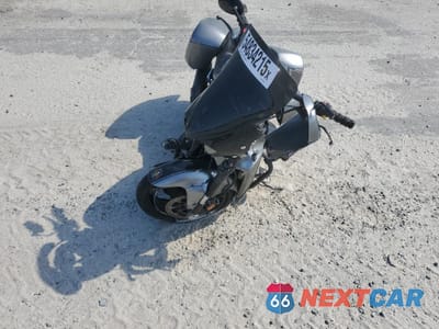 Piąte zdjęcie samochodu w środku: 2020 SUZUKI VZR1800 VIN:JS1VY53A7L7100344 - miniatura