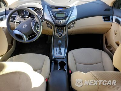 Zdjęcie 8 z 15 samochodu: 2013 HYUNDAI ELANTRA GLS VIN:5NPDH4AE7DH175155 - miniatura