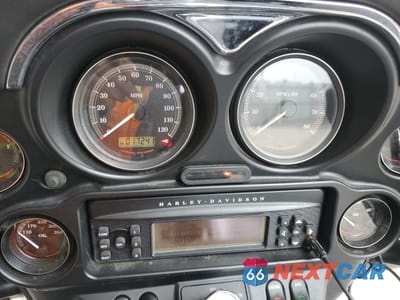 Zdjęcie 7 z 9 samochodu: 2013 HARLEY-DAVIDSON FLHTCUTG TRI GLIDE ULTRA CLASSIC VIN:1HD1MAM11DB855185 - miniatura