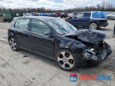 Czwarte zdjęcie samochodu z boku: 2009 VOLKSWAGEN GTI VIN:WVWHD71K09W048074 - miniatura