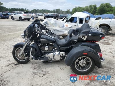Trzecie zdjęcie samochodu z tyłu: 2014 HARLEY-DAVIDSON FLHTCUTG TRI GLIDE ULTRA VIN:1HD1MAL11EB860549 - miniatura