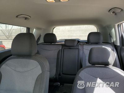 Zdjęcie 10 z 13 samochodu: 2019 KIA SOUL + VIN:KNDJP3A58K7667646 - miniatura