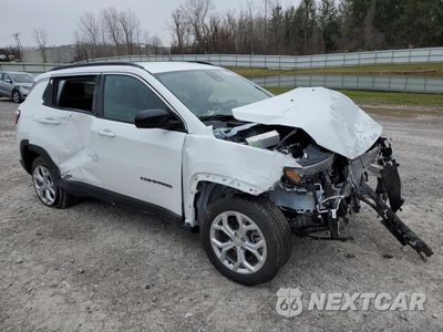 Czwarte zdjęcie samochodu z boku: 2024 JEEP COMPASS LATITUDE VIN:3C4NJDBN8RT129008 - miniatura