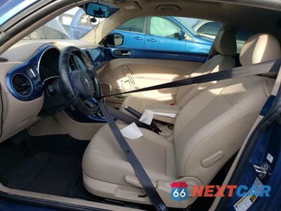 Zdjęcie 7 z 12 samochodu: 2019 VOLKSWAGEN BEETLE SE VIN:3VWJD7AT2KM716700 - miniatura