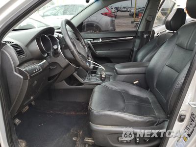 Zdjęcie 7 z 13 samochodu: 2011 KIA SORENTO EX VIN:5XYKU4A15BG025601 - miniatura