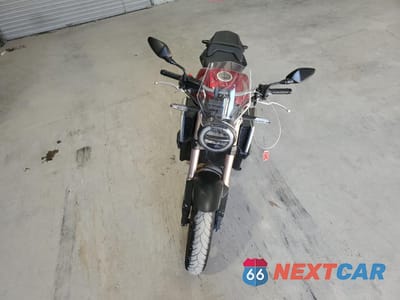 Piąte zdjęcie samochodu w środku: 2019 HONDA CB650 RA VIN:MLHRH0258K5000078 - miniatura