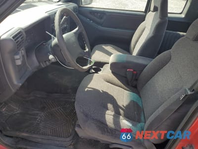 Zdjęcie 7 z 12 samochodu: 1996 CHEVROLET S TRUCK S10 VIN:1GCCS19X2T8128419 - miniatura