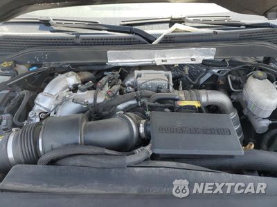 Zdjęcie 11 z 12 samochodu: 2019 CHEVROLET SILVERADO K2500 HEAVY DUTY LTZ VIN:1GC1KTEY4KF112394 - miniatura