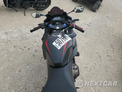 Zdjęcie 6 z 9 samochodu: 2019 HONDA CBR500 RA VIN:MLHPC6251K5000187 - miniatura