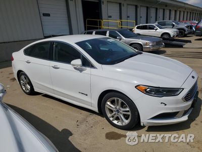 Czwarte zdjęcie samochodu z boku: 2018 FORD FUSION SE HYBRID VIN:3FA6P0LU2JR118773 - miniatura