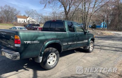 Czwarte zdjęcie samochodu z boku: 2001 TOYOTA TUNDRA ACCESS CAB LIMITED VIN:5TBBT48121S163633 - miniatura