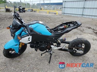 Trzecie zdjęcie samochodu z tyłu: 2018 HONDA GROM 125 VIN:MLHJC7513L5208819 - miniatura