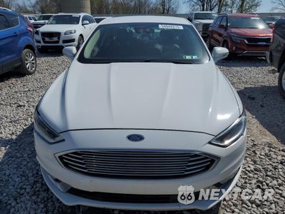 Piąte zdjęcie samochodu w środku: 2017 FORD FUSION SE HYBRID VIN:3FA6P0LU6HR410114 - miniatura